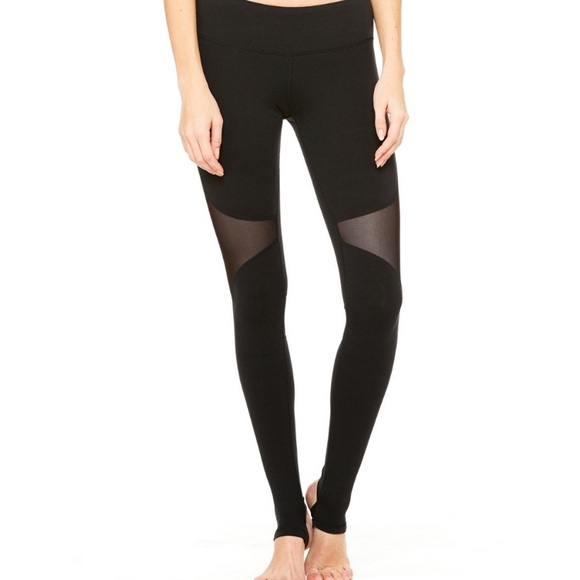 ALO Yoga Pants - Alo Yoga Coast legging, XS.